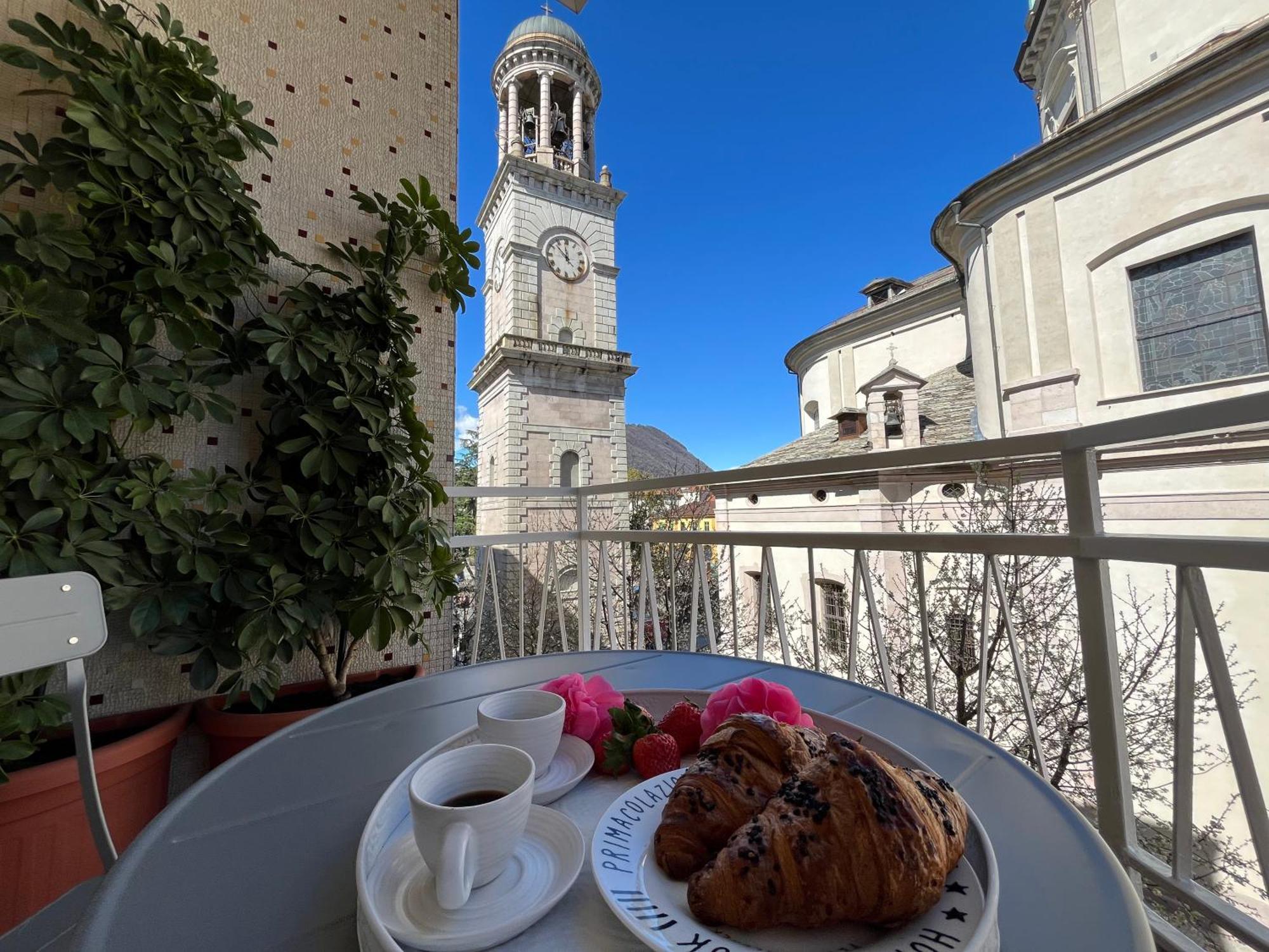 Vittore 11 Square Verbania Extérieur photo